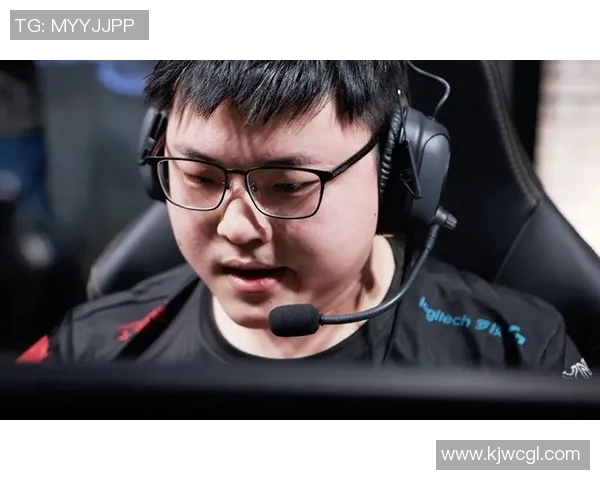 深入探讨RNG战队比赛经验的差异与影响分析 深入探讨RNG战队比赛经验的差异与影响分析