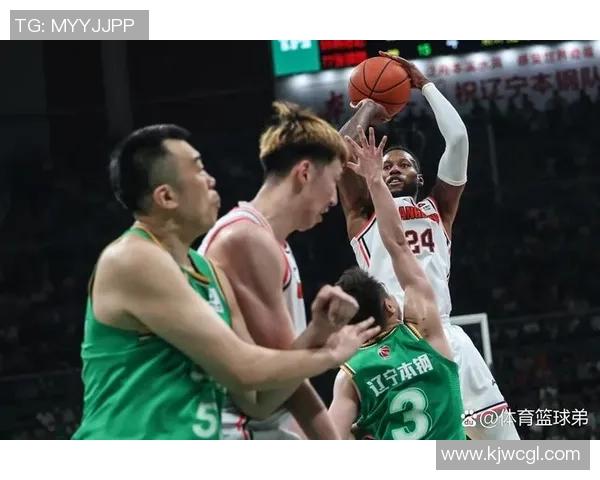 北京篮球队状态引发热议球迷对球队表现的分歧与期待