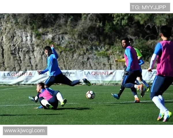 专访吴丽：深入探讨她对足球成功秘诀的独特见解与经验分享