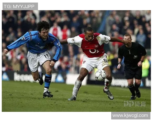 北京足球队整体压制战术解析与深度剖析之道 北京足球队整体压制战术解析与深度剖析之道