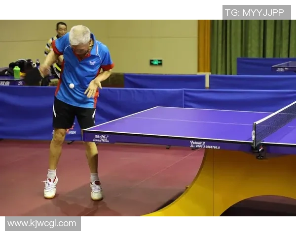 武汉羽毛球队以72分领跑精英赛积分榜展现强劲实力