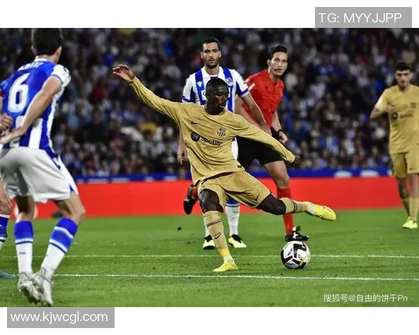 足球明星速度挑战赛揭秘他们的极限奔跑能力与训练秘诀 足球明星速度挑战赛揭秘他们的极限奔跑能力与训练秘诀